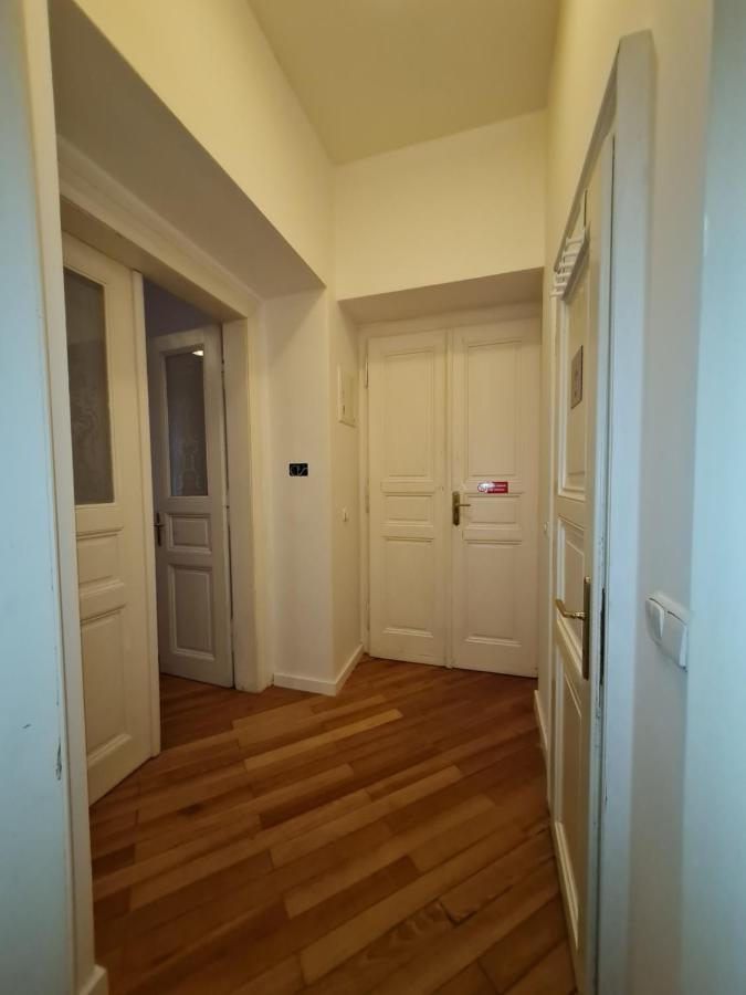 Astronomical Clock Apartments Prague Extérieur photo