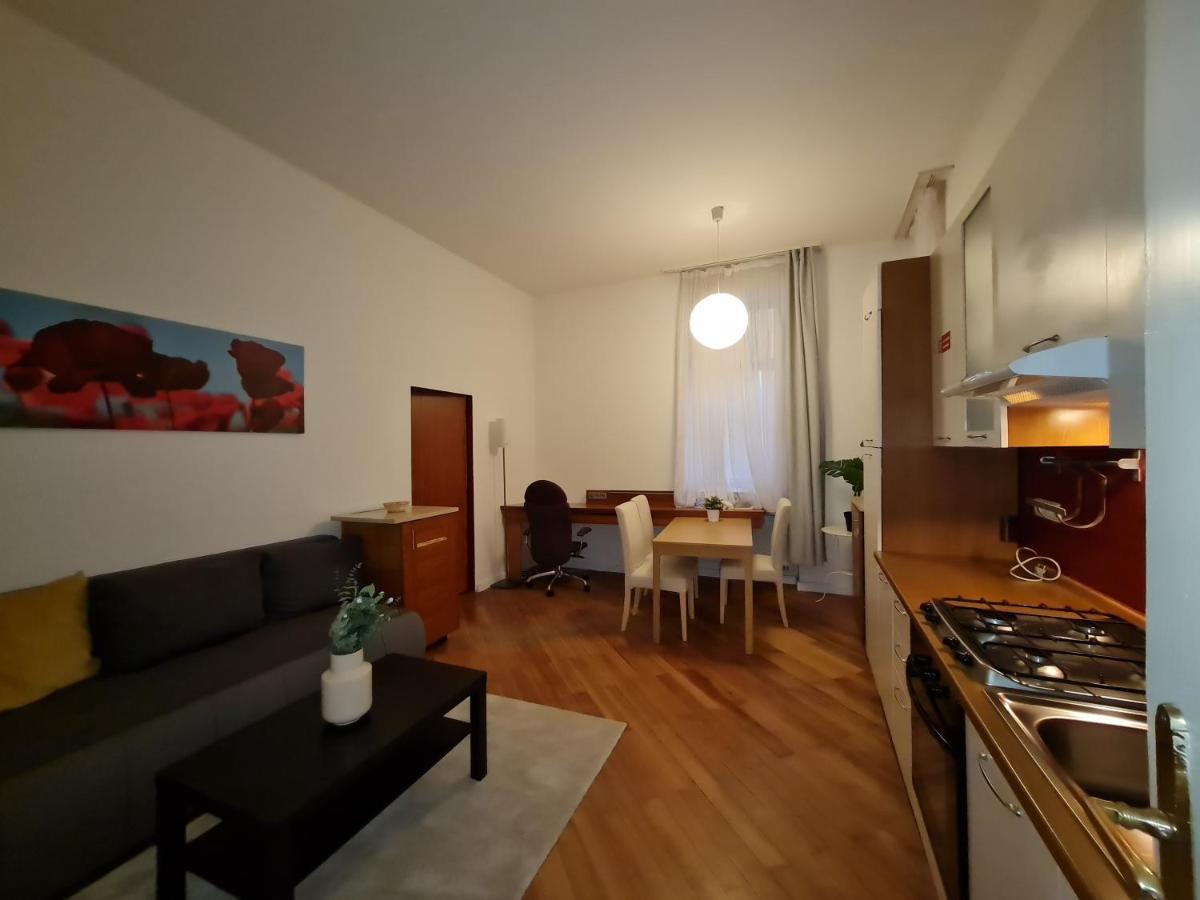 Astronomical Clock Apartments Prague Extérieur photo