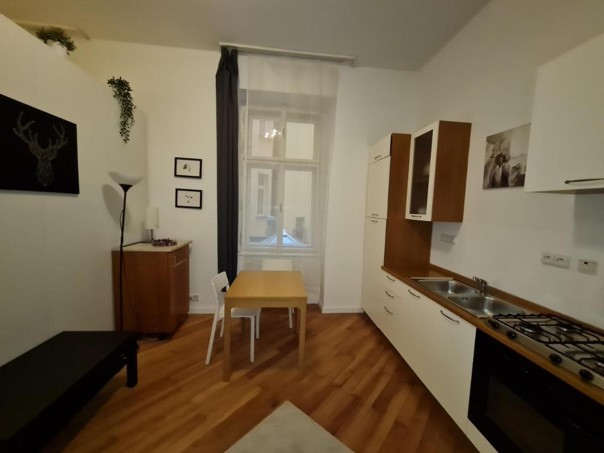 Astronomical Clock Apartments Prague Extérieur photo