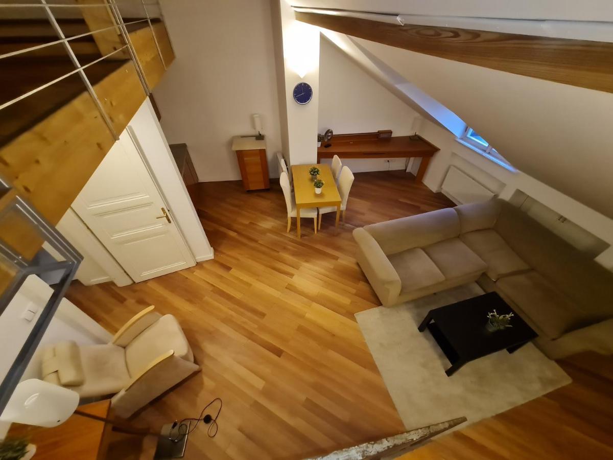 Astronomical Clock Apartments Prague Extérieur photo
